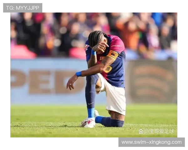 外国足球球星以身体挡球技巧展现防守艺术的精彩瞬间