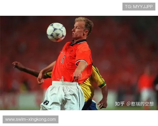 荷兰足球历史三十大传奇球星排名及其辉煌成就盘点