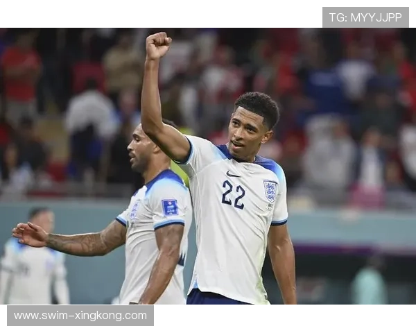 足球新星卡通形象闪耀登场年轻球员们的未来之星全新艺术风采展示